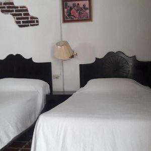 Hotel De Cortez Y Larraz